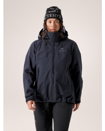 Women Beta AR Jacket black sapphire model