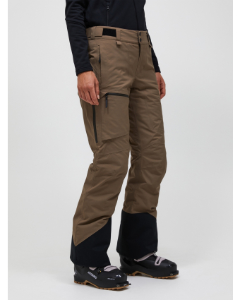 Peak Performance cg79065_pine_needle_48c_on-model_front_image_dames_normaal.png