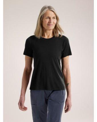 Arc'Teryx s25-x000009495-lana-merino-wool-crew-shirt-ss-black-women-s-front-view_1.jpg