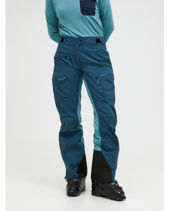 Peak Performance g80216_avid_beige_n34_on-model_front_image_dames_normaal_1.png