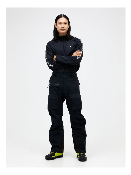 Men Vislight Gore-Tex C-Knit 3L Shell Pants Black model Men Vislight Gore-Tex C-Knit 3L Shell Pants Black model